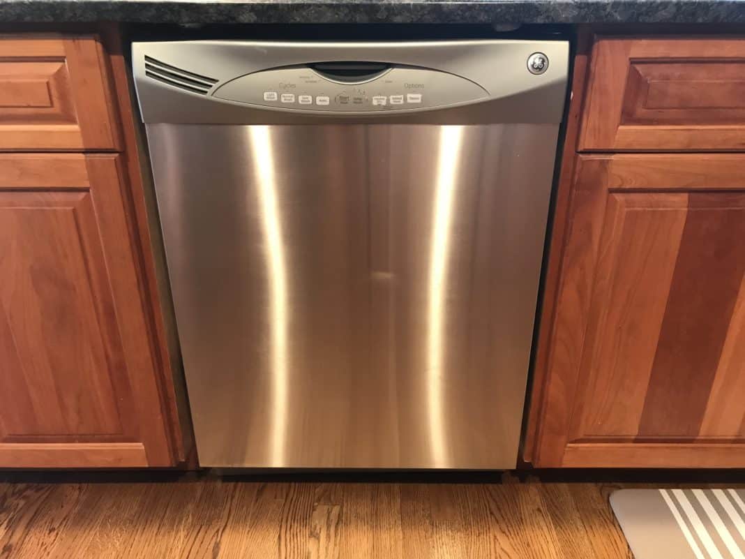 How Long Do Dishwashers Last? (How to Extend Their Life) Prudent Reviews