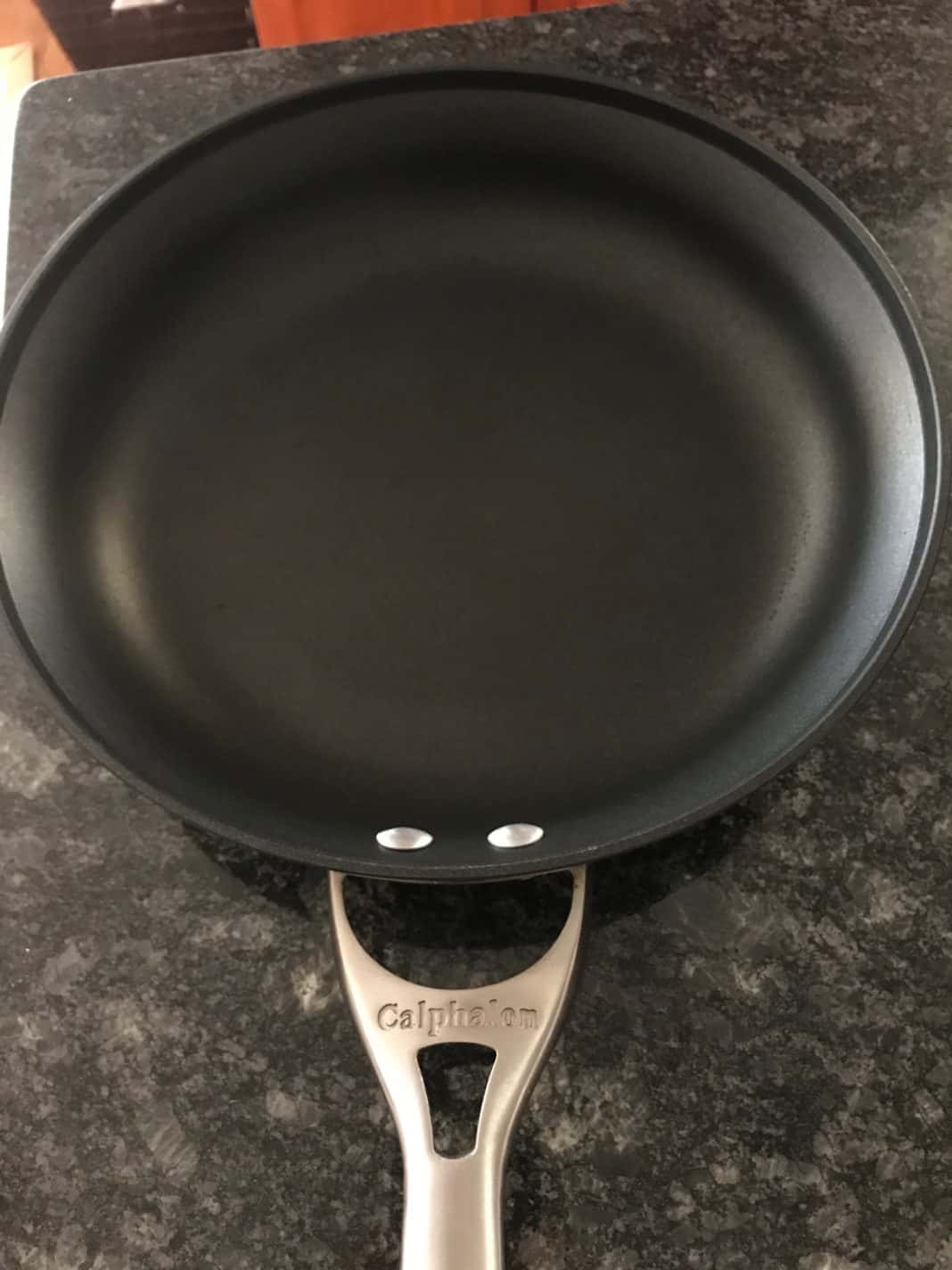 AllClad vs. Calphalon (Differences, Similarities, Pros, Cons