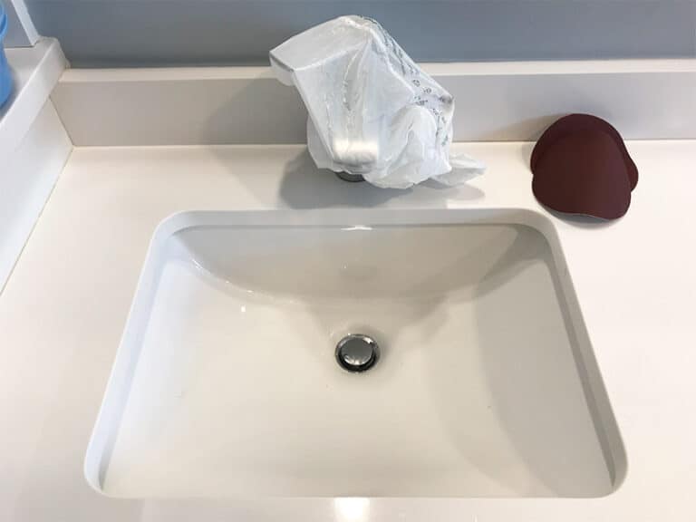 How to Fix a Cracked Porcelain Sink (8 Steps) Prudent Reviews