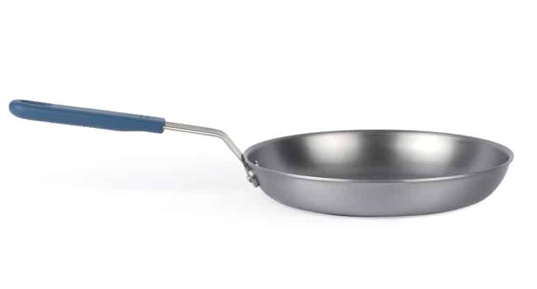 Misen carbon steel pan