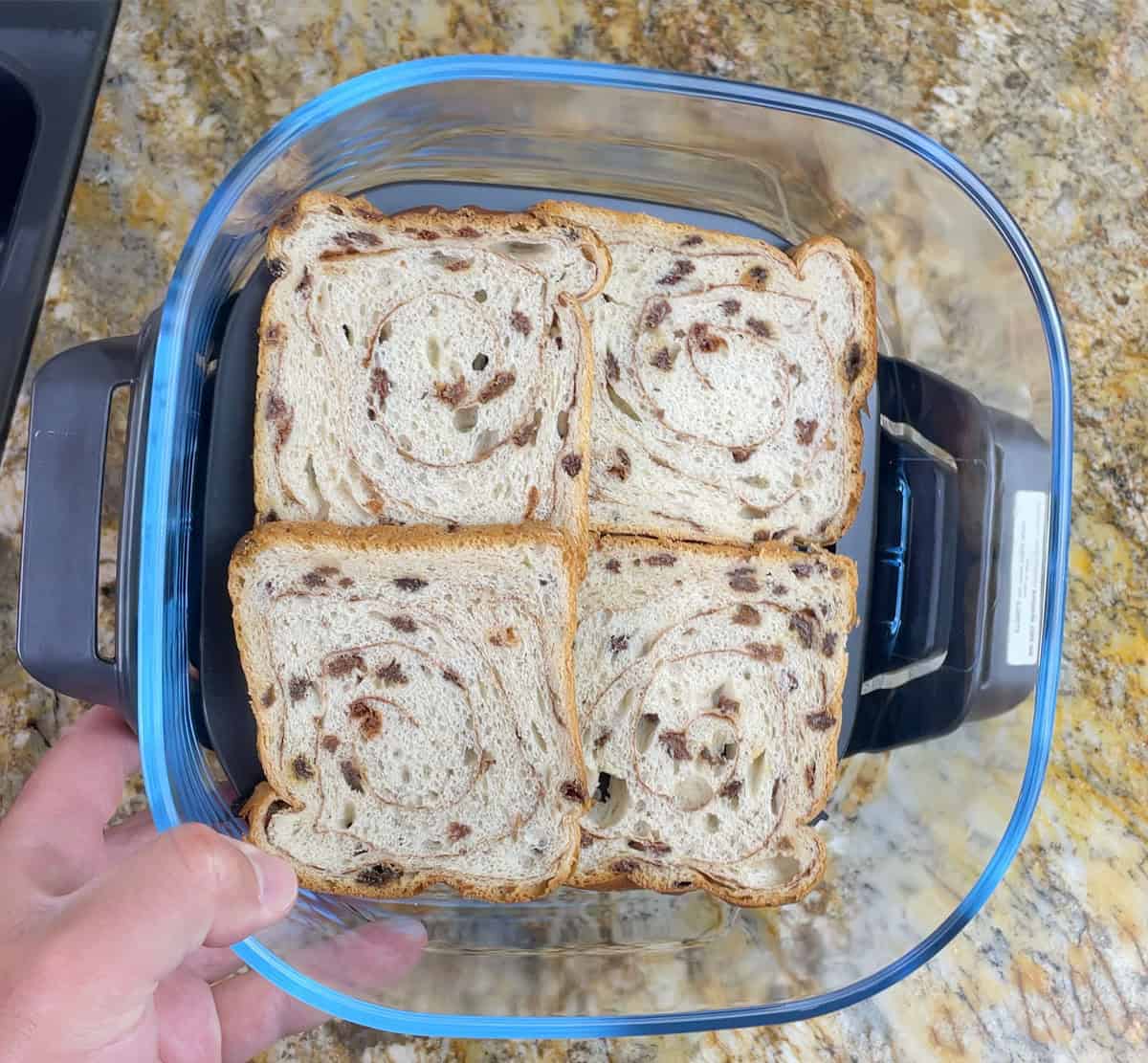 4 slices of bread fit in the Ninja Crispi