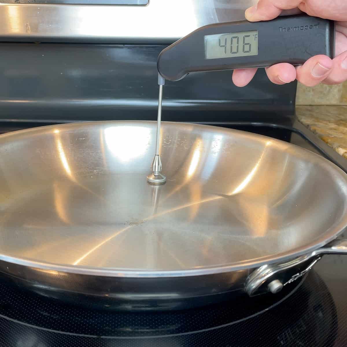 All-Clad D3 heat conduction after 2 minutes outer edge