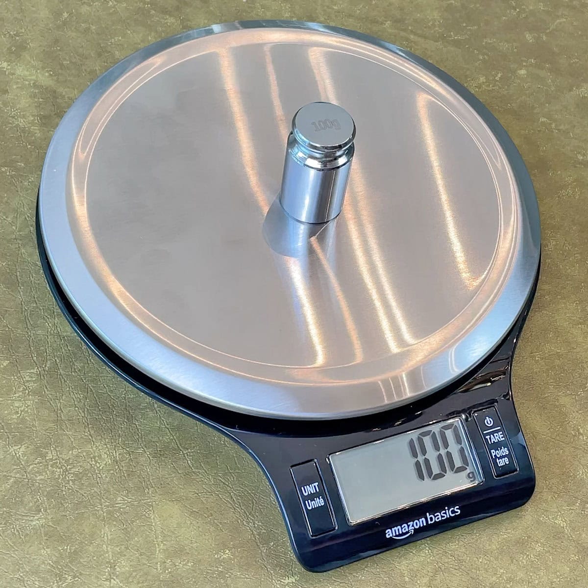 Amazon Basics kitchen scale