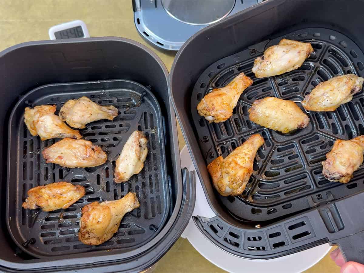Chicken wings cooked in T-fal Dual Window Infrared Air Fryer vs chicken wings cooked in Instant Vortex Plus after 15 minutes