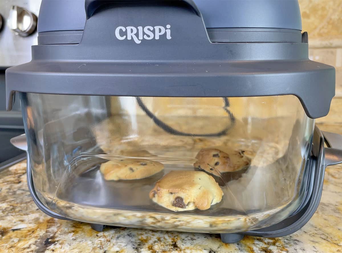 Cookies baking in Ninja Crispi
