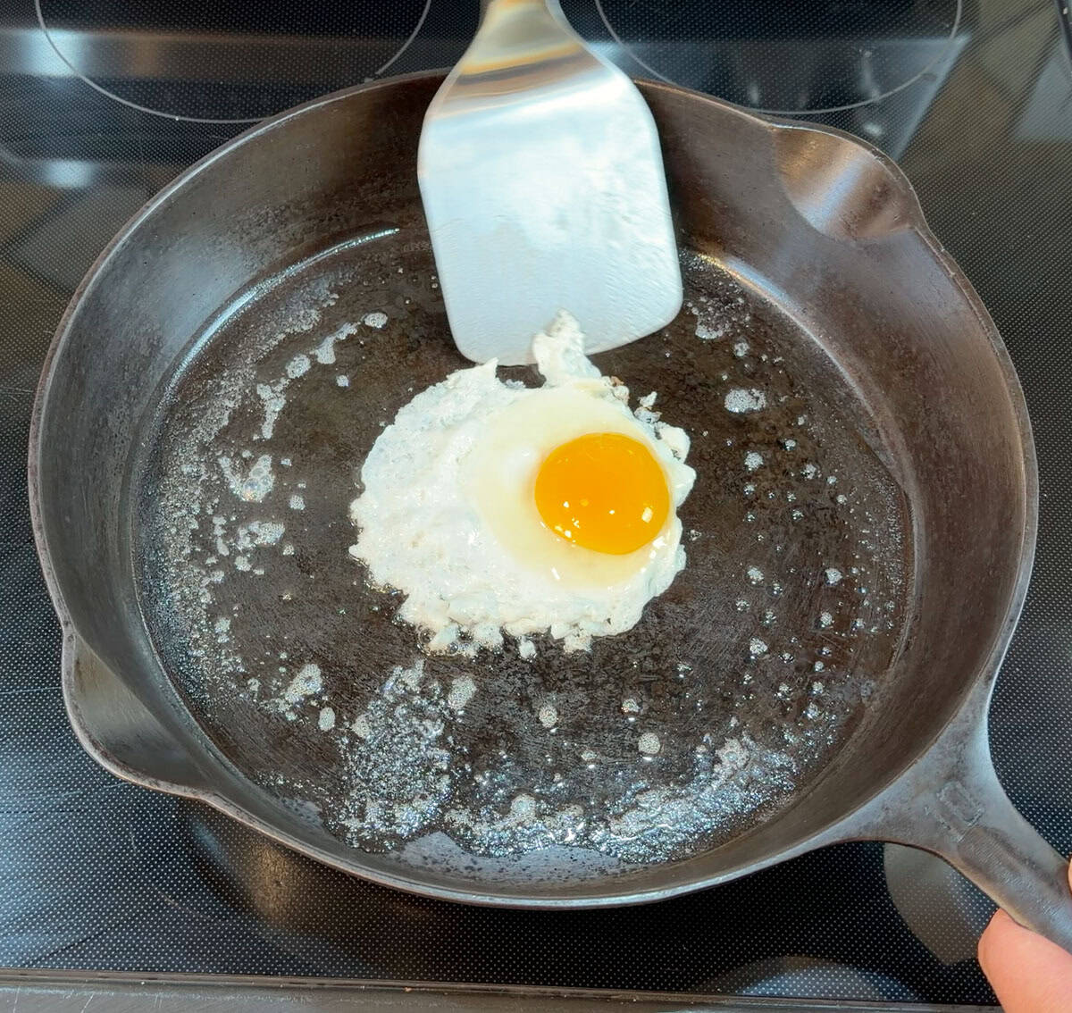 Egg sticking to Griswold cast iron skillet