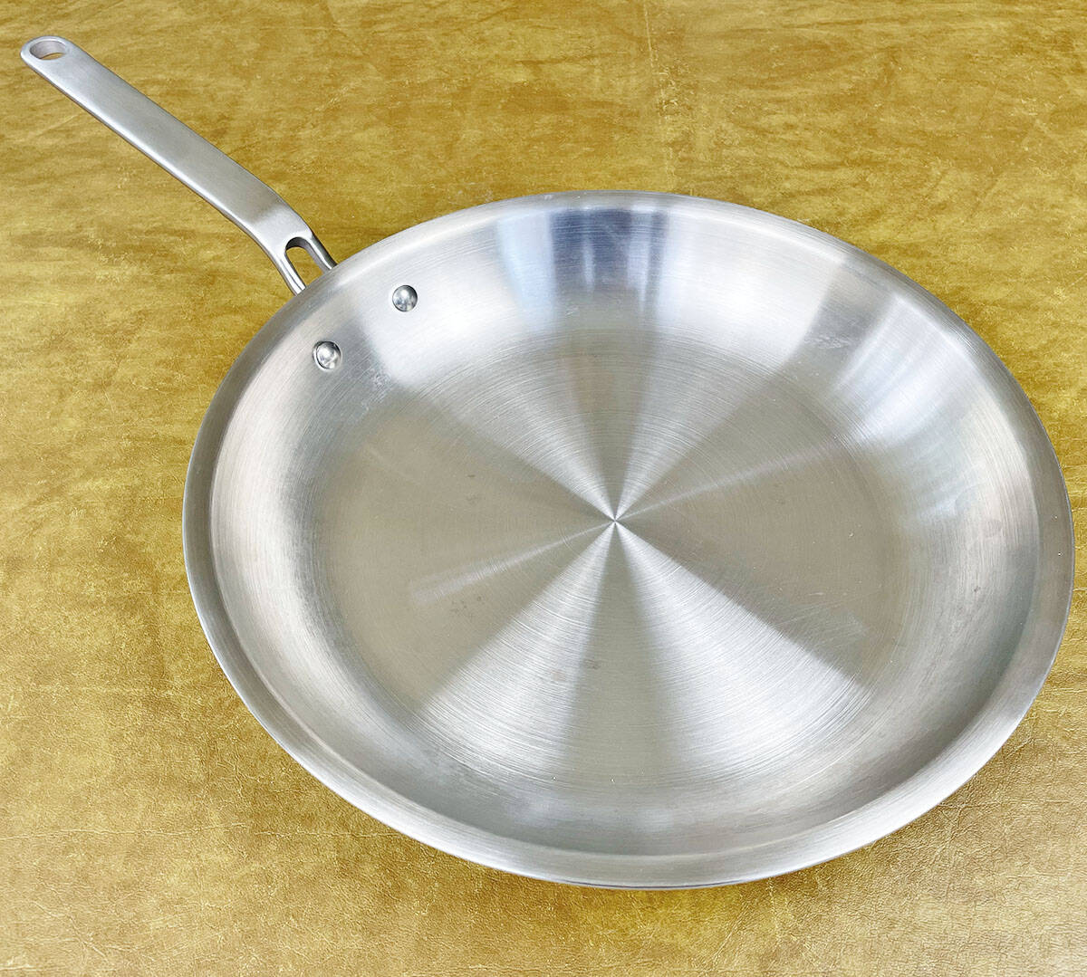 Heritage Steel Eater Series frying pan