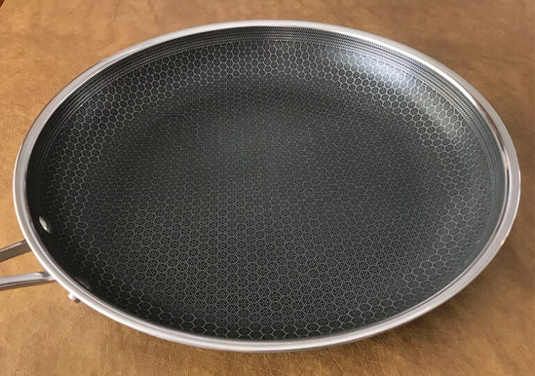 HexClad vs. Caraway Cookware (9 Key Differences) Prudent Reviews
