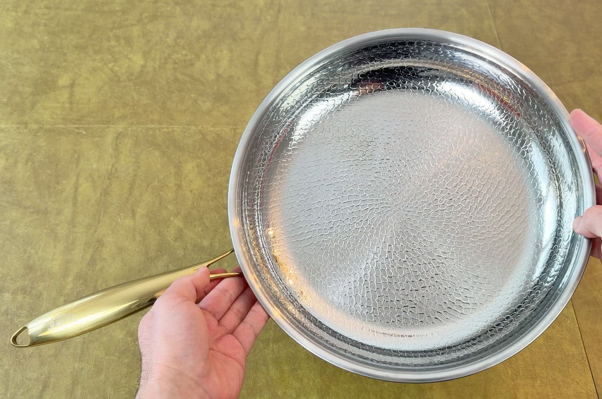 Holding Taima Titanium Classic Pan