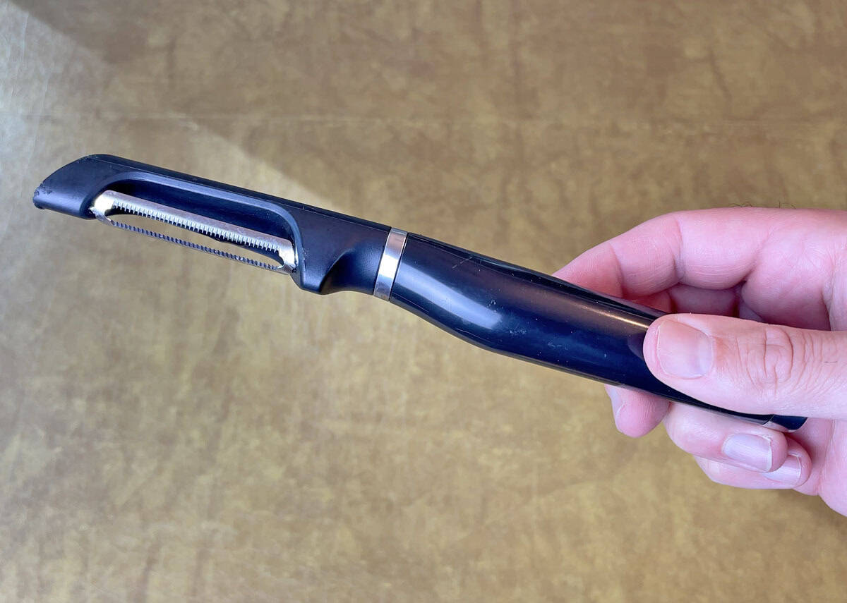 KitchenAid Classic Euro Peeler