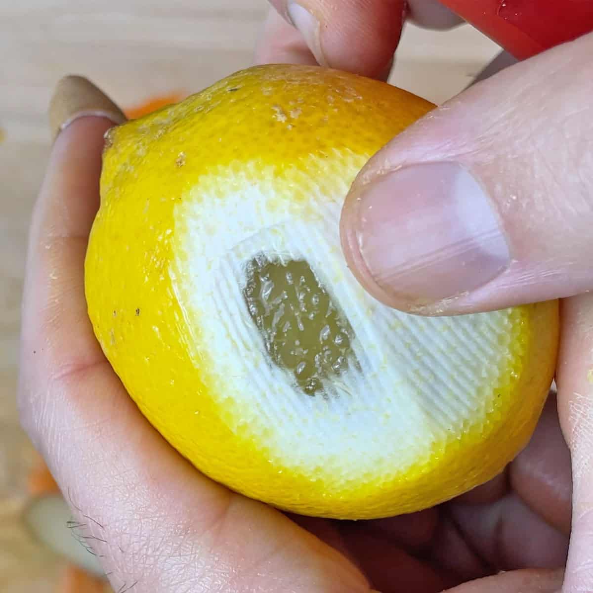 Kuhn Rikon Y peeler peeling too deep into a lemon
