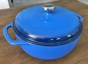 Lodge vs. Le Creuset Dutch Ovens (13 Key Differences) - Prudent Reviews