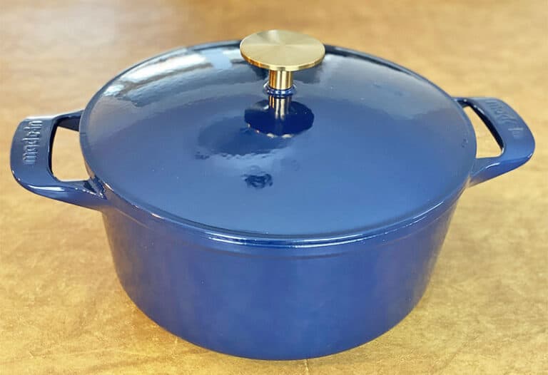 Dutch Oven vs. Slow Cooker (Do You Need Both?) Prudent Reviews