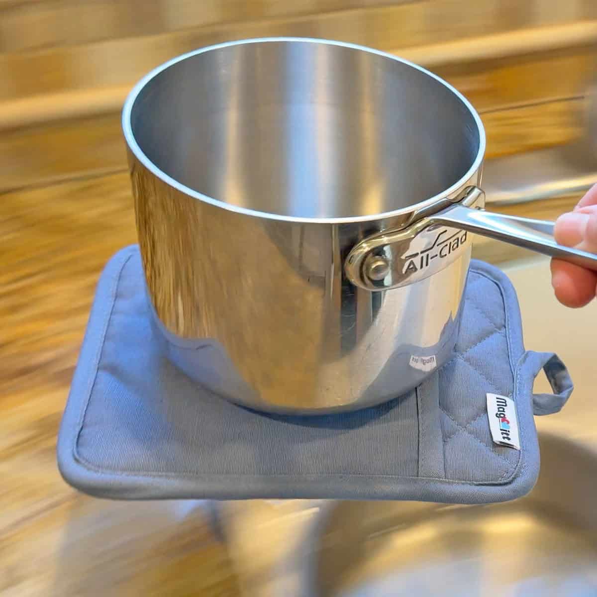 MagPad sticking to bottom of a pot