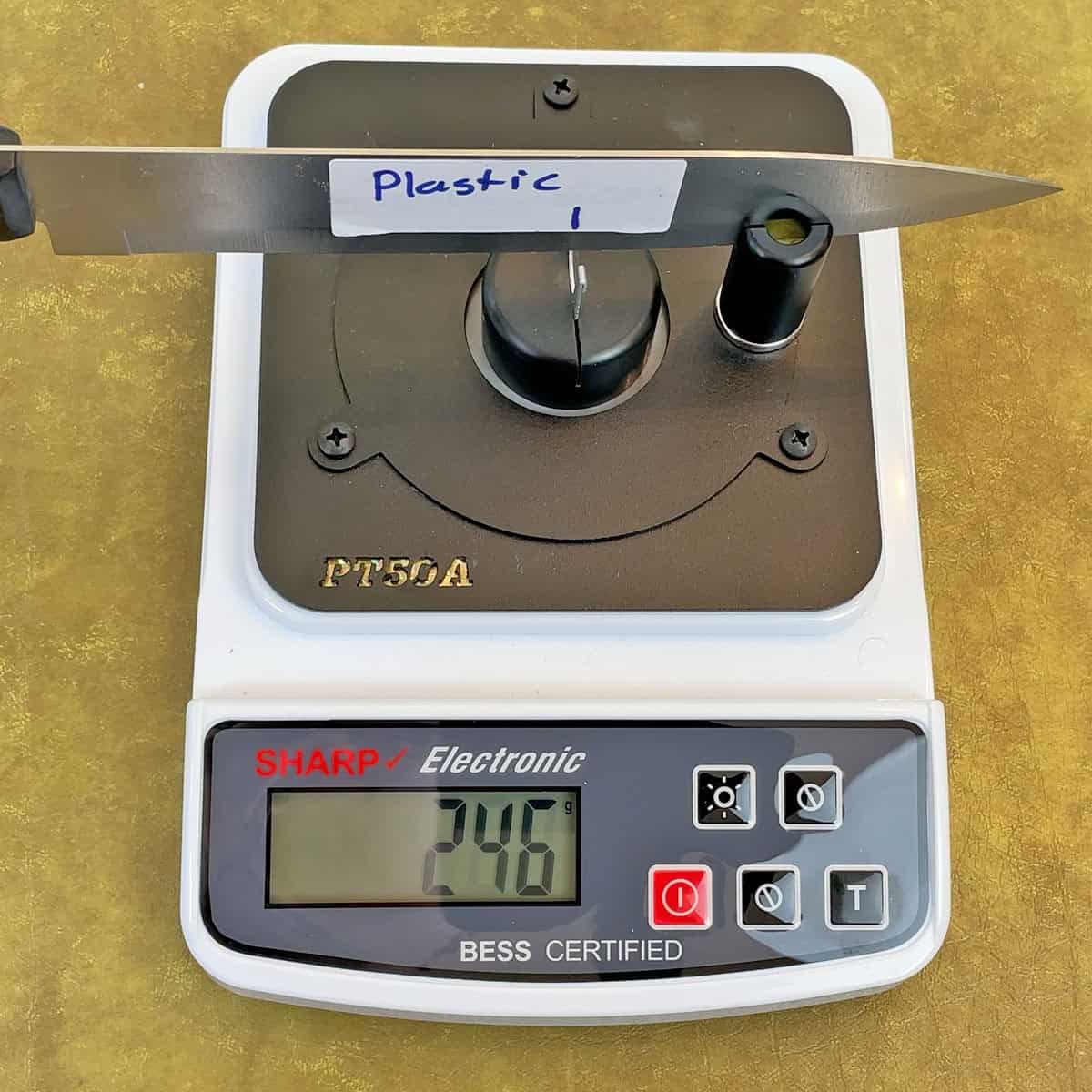 Measuring sharpness after dulling a knife on a plastic cutting board