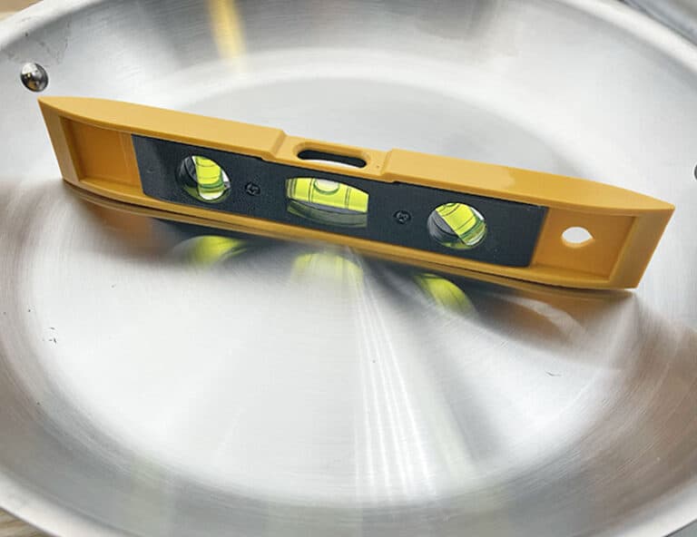 How Frying Pans Are Measured (With Pictures & Examples)