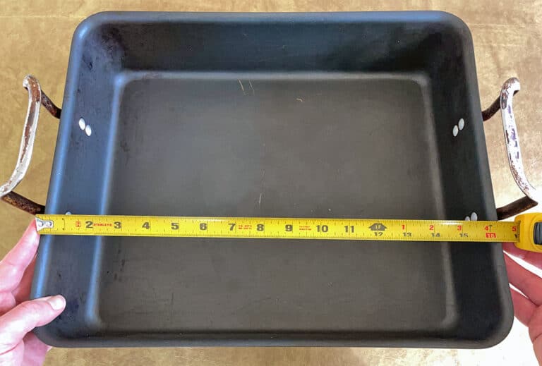 What Size Roasting Pan Should You Buy Quick Guide What Size Roasting Pan Should You Buy Quick Guide