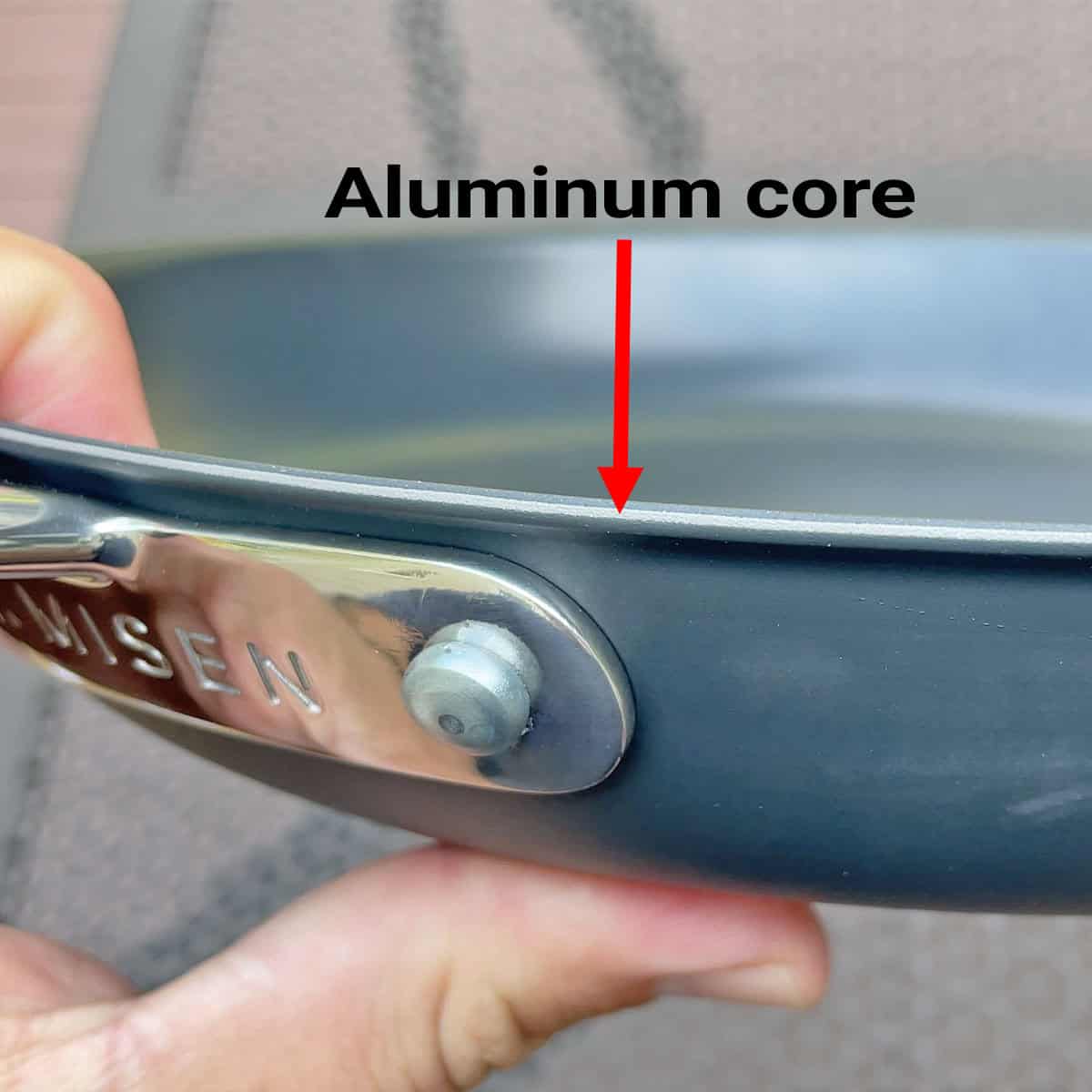 Misen Carbon Nonstick aluminum core