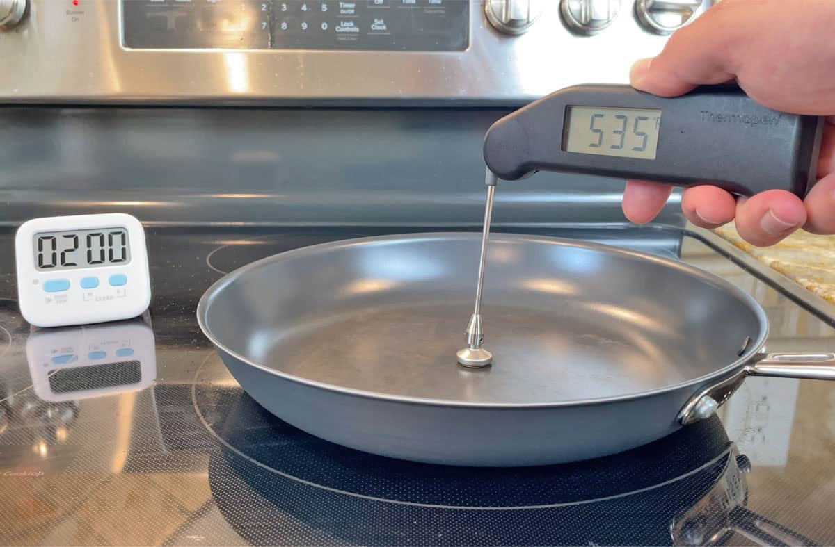 Misen Carbon Nonstick pan heat conduction test results center of pan after 2 minutes