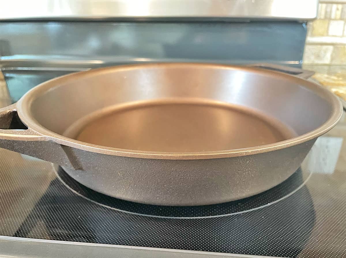 Stargazer Cast Iron Skillet Review (Is It Worth the High Price?)