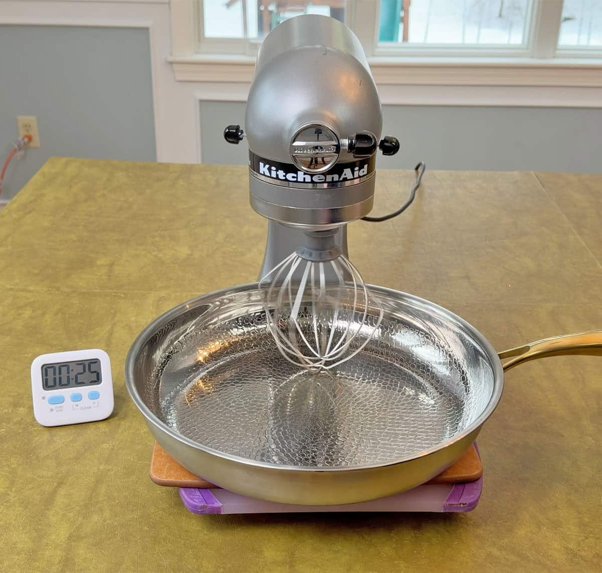 Taima Titanium whisk scratch test