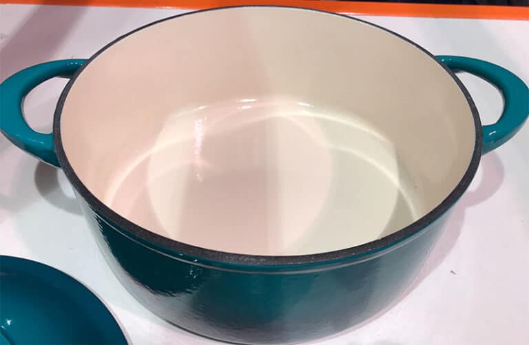 Le Creuset vs. Tramontina Dutch Ovens (Which Are Better?) Prudent Reviews