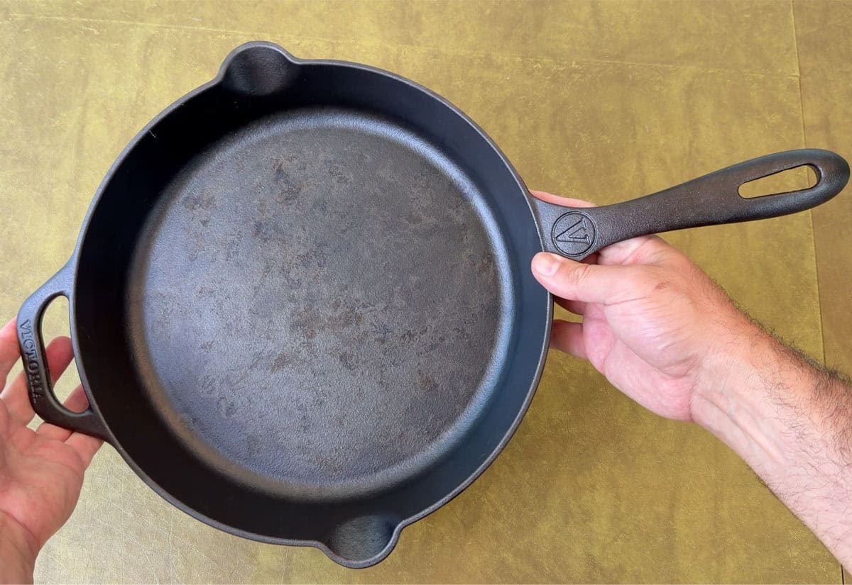 Victoria cast iron skillet