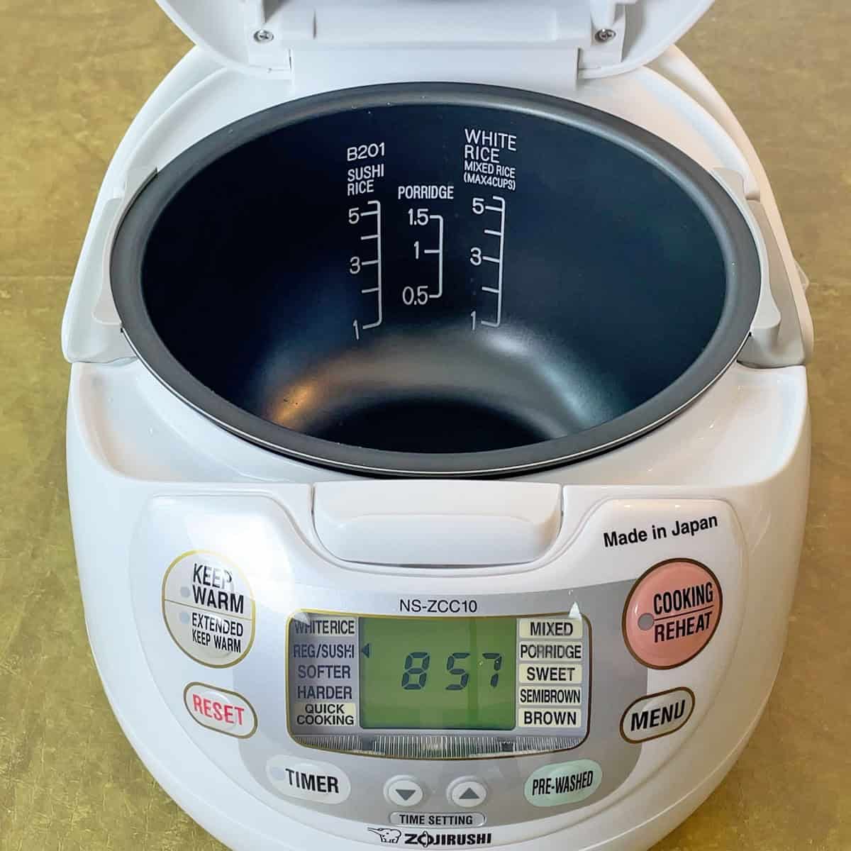 Zojirushi Measurement Markings