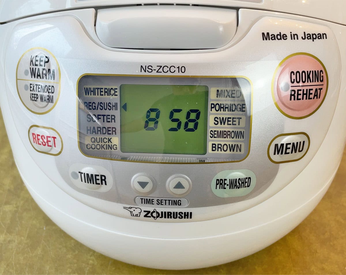 Zojirushi Neuro Fuzzy Rice Cooker physical buttons